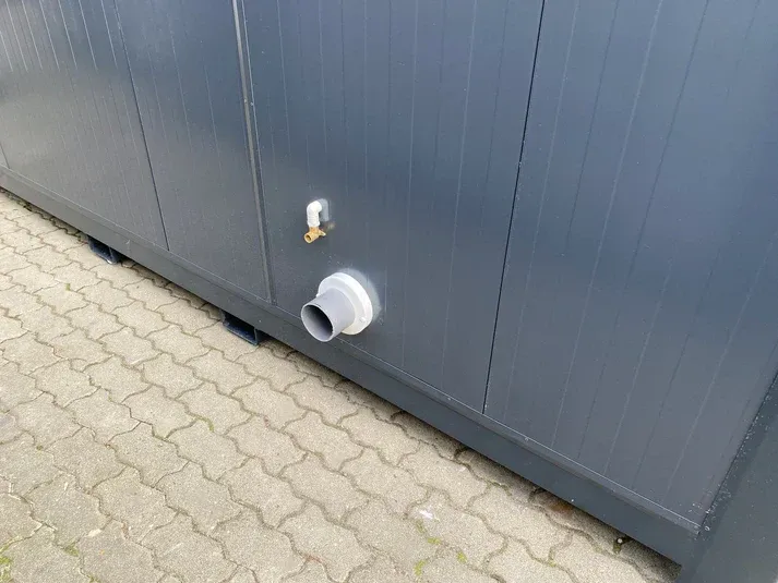WC Cabina Doble 4×2 m con rampa – Accesible PMR